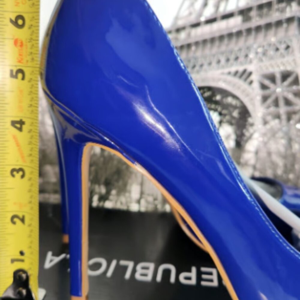 Heels - Picture 3 of 4